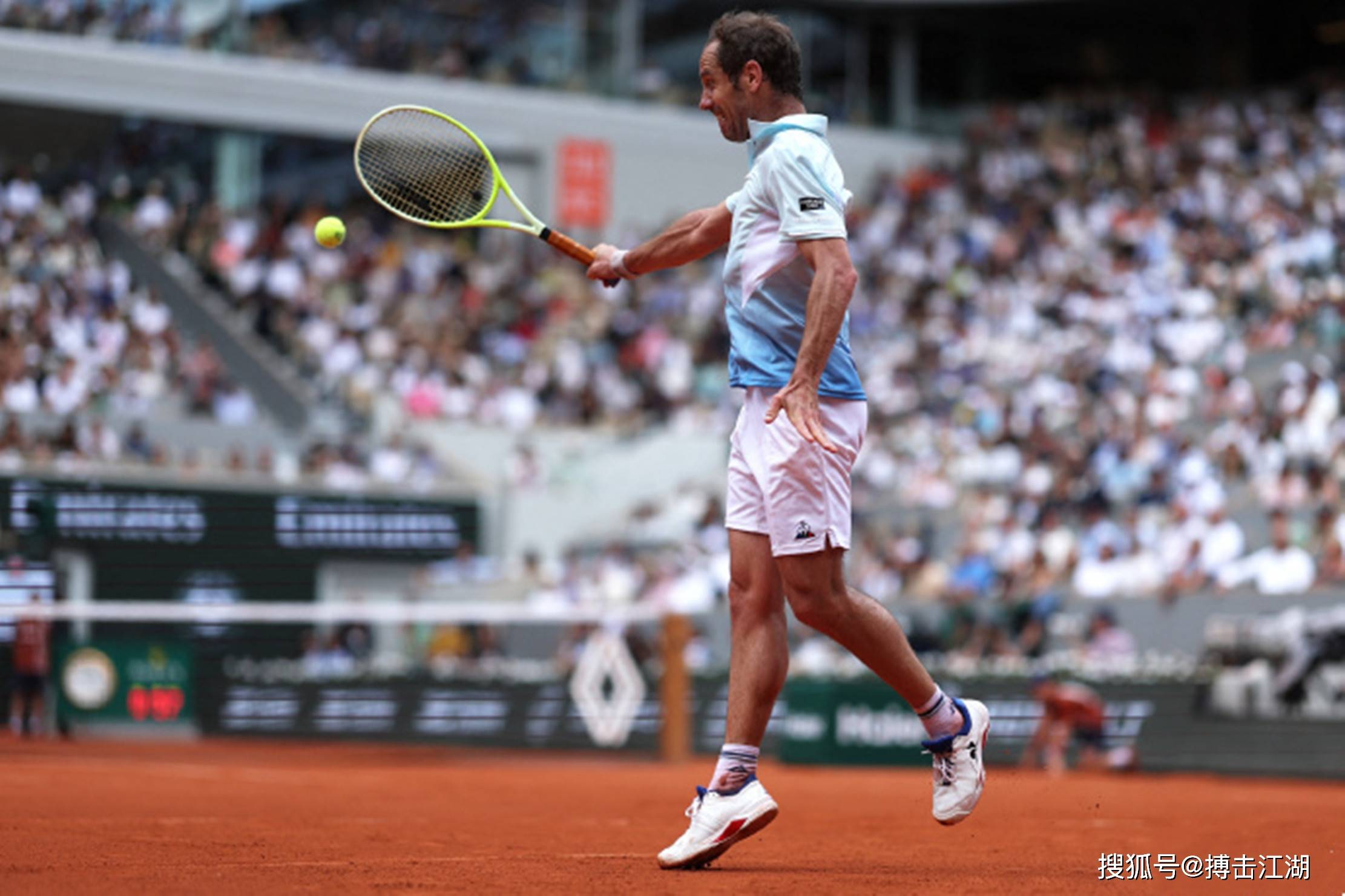 德约科维奇爆冷击败瑞士队,战术调整引爆全场!的简单介绍 德约科维奇爆冷击败瑞士队,战术调整引爆全场!的简单介绍