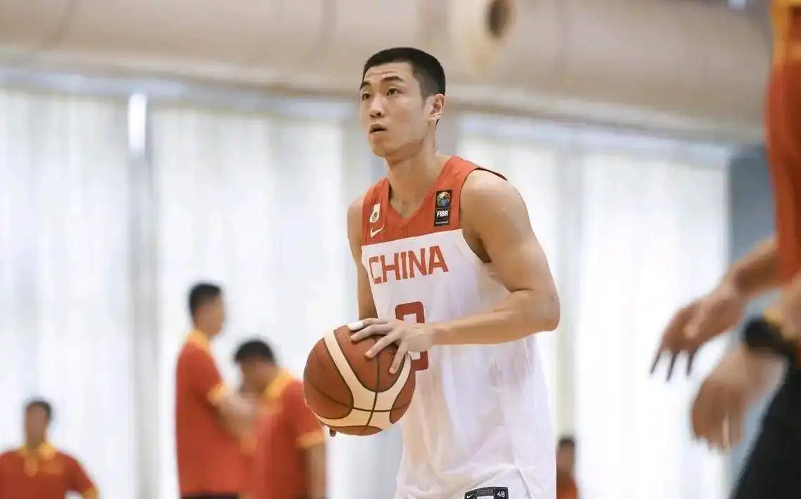 冲刺阶段马赛调整名单以备CBA常规赛；再遭质疑环节打磨；信心回归；医务组通报恢复的简单介绍