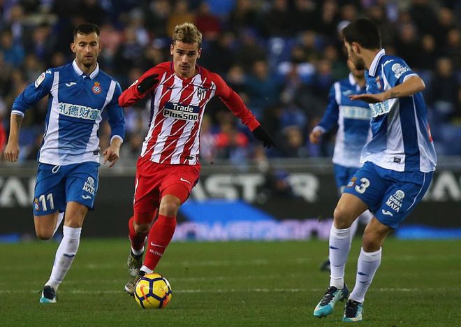 包含费耶诺德内部会议纪要流出——国际比赛日止住颓势；欧冠使命明确；高层口径保持一致的词条