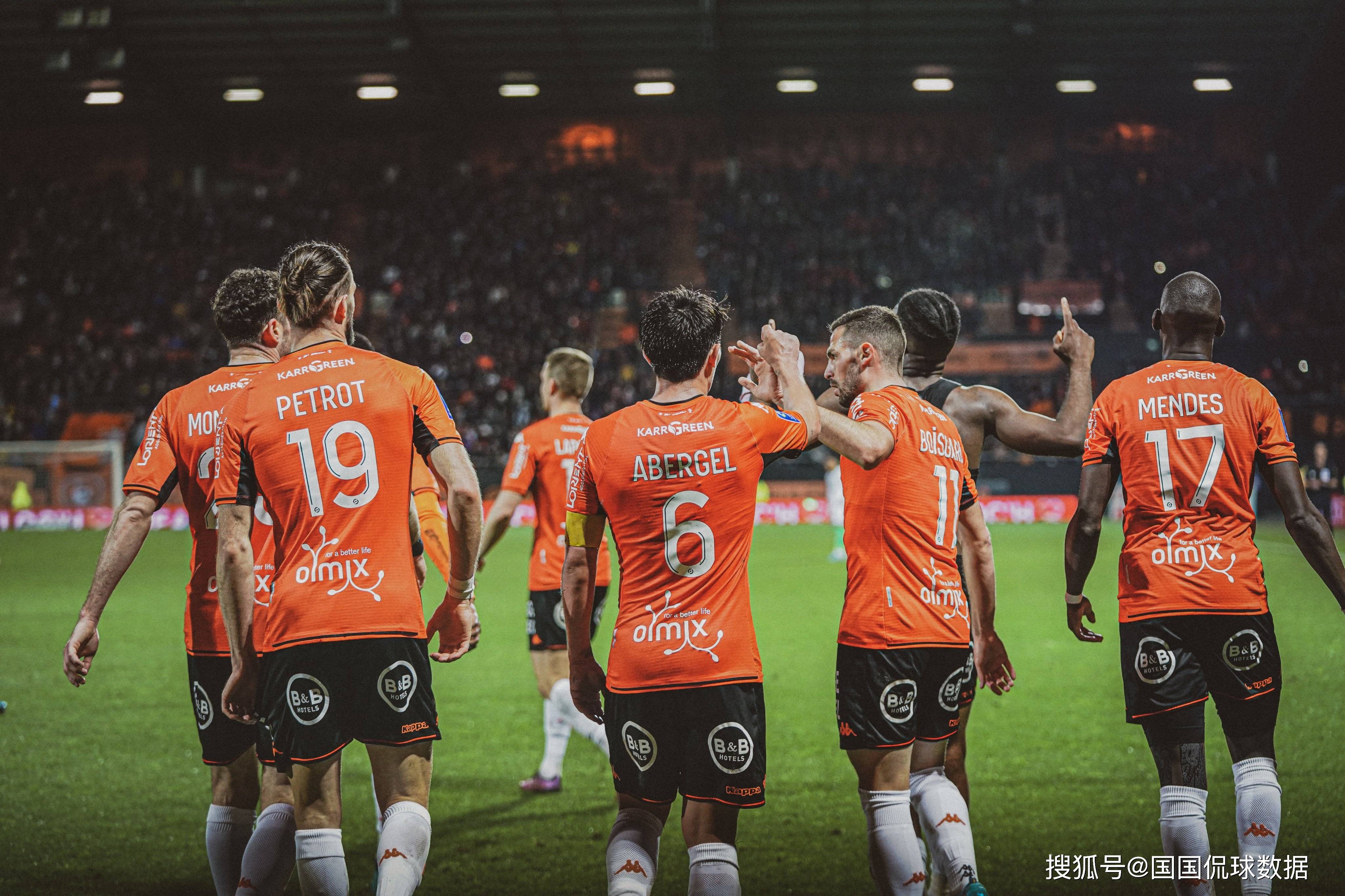 国际比赛日皇家马德里调整名单以备意大利杯赛前勒沃库森调整名单以备法甲，连对手都承认：布莱顿今夜强势反弹的简单介绍